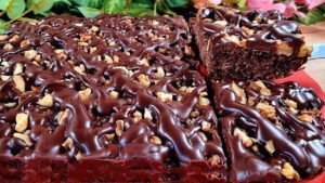 Bolo de Aveia com Banana e Cacau: a Sobremesa Saudável, Sem Glúten e Sem Açúcar que Conquista Qualquer Paladar
